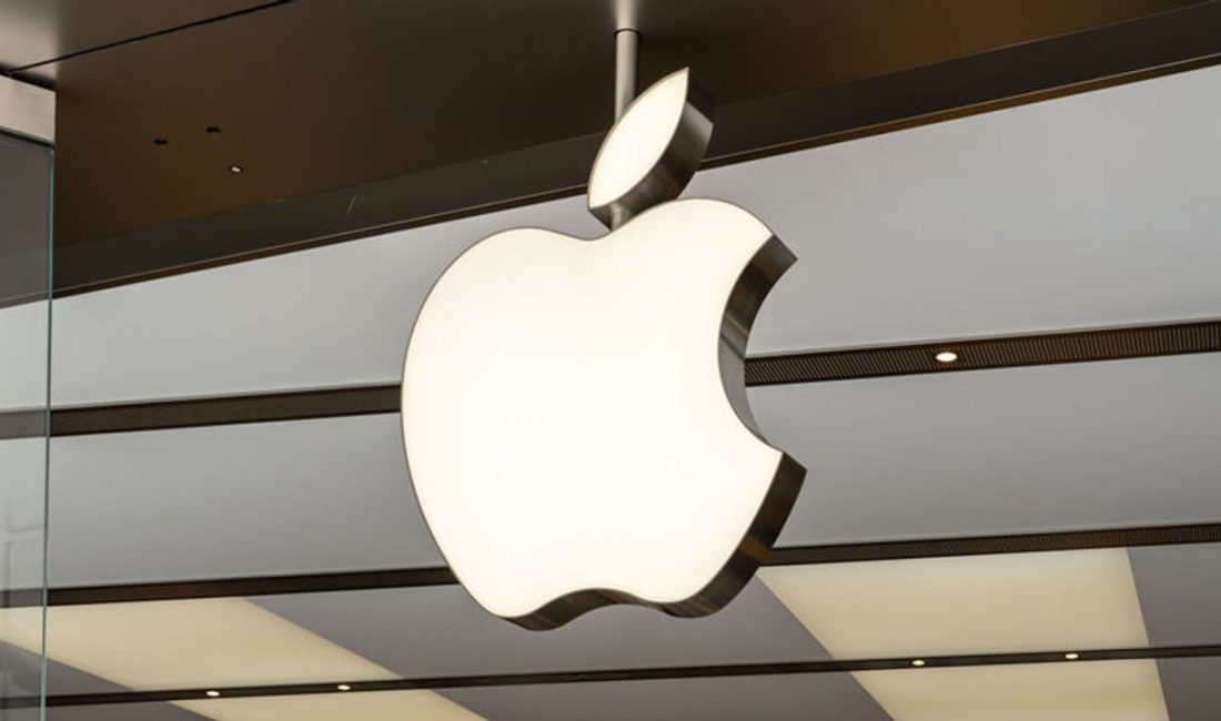 Dünya teknoloji devi Apple, borsa tarihinin en büyük şoklarından birini