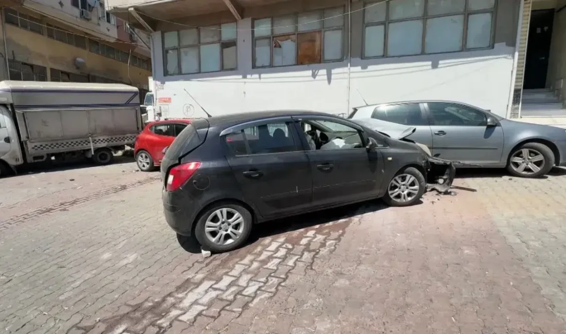 İstanbul Kağıthane’de dik bir yokuşta park halindeyken henüz belirlenemeyen bir