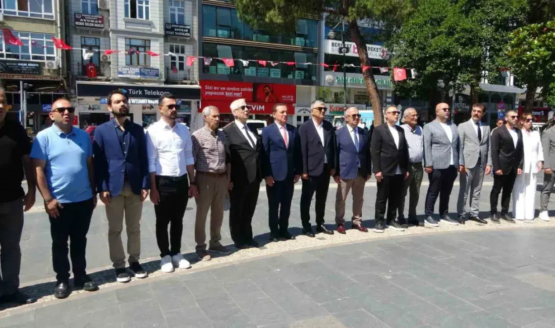 Türk futbolunun köklü çınarlarından Samsunspor, şanlı tarihinin 61. kuruluş yıl