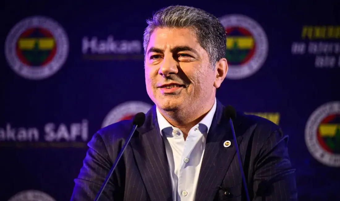Fenerbahçe başkanlık yarışı nefes kesen transfer hamleleriyle sarsılırken, başkan adayı