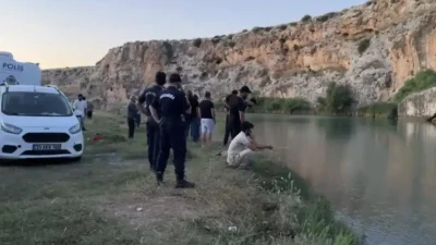 Adıyaman’ın Besni ilçesinde serinlemek için Göksu Çayı’na giren 4 arkadaştan