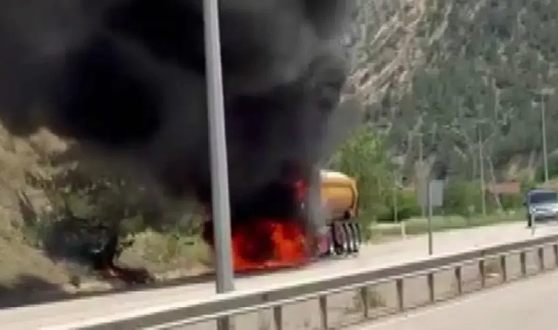 Karabük’ten Ankara’ya doğru seyir halindeyken bir anda motor bölümü alev