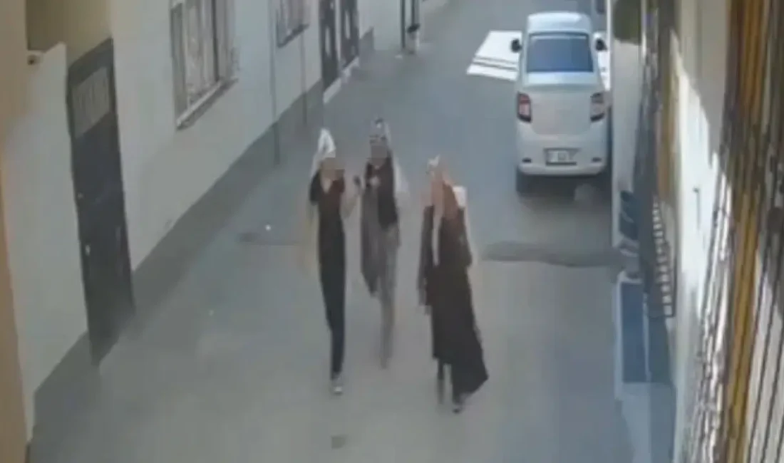 Adana’nın Seyhan ilçesinde yaşanan sıra dışı hırsızlık olayı mahalle sakinlerini