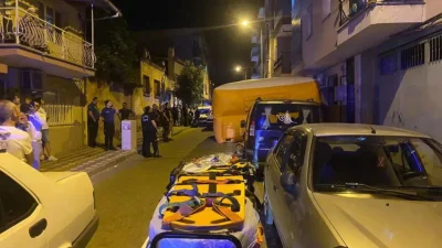 Manisa’nın Turgutlu ilçesinde hareketli ve gerilim dolu anlar yaşandı. Apartmanın