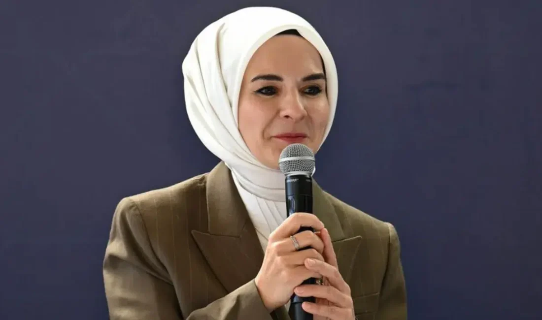 Aile ve Sosyal Hizmetler Bakanı Mahinur Özdemir Göktaş, bakanlık bünyesinde