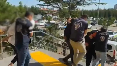 İnternet üzerinden kurdukları sahte araç kiralama siteleriyle çok sayıda vatandaşı