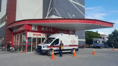 Konya’nın Karapınar ilçesinde kamyon ile minibüsün feci şekilde çarpışması sonucu
