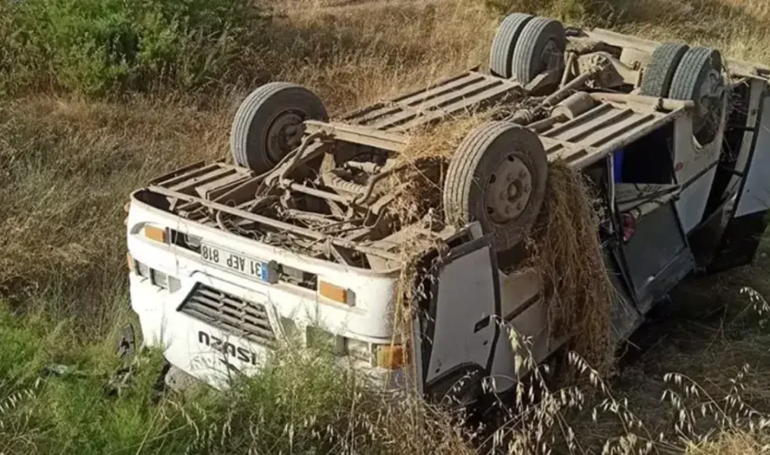Amasya’da tarım işçilerini taşıyan minibüsün kontrolden çıkarak tarlaya devrilmesi sonucu