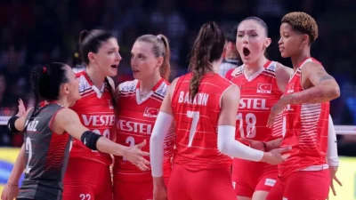 A Milli Kadın Voleybol Takımımız, dünya sahnesinde fırtınalar estirmeye devam