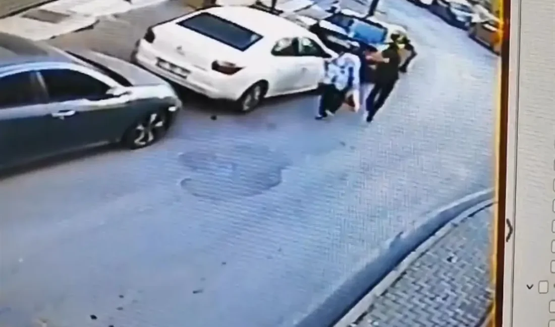 İstanbul Şişli’de sokak ortasında yürüyen 59 yaşındaki bir kadın, arkasından