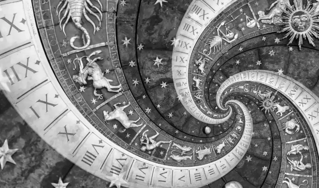 Astrolojide hayallerin, illüzyonların ve gizemlerin gezegeni olarak bilinen Neptün geri