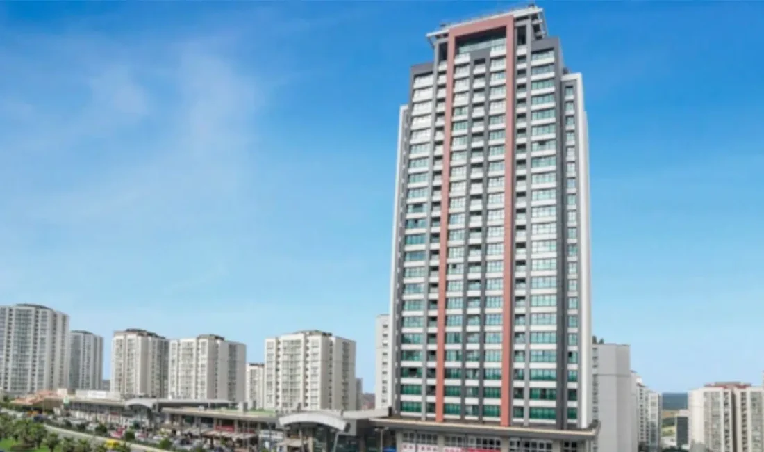 İstanbul’un en dikkat çeken lokasyonlarından birinde yer alan 26 katlı