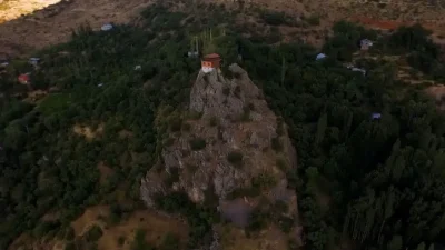 Türk sinema tarihinin en çok izlenen komedi filmlerinden biri olan