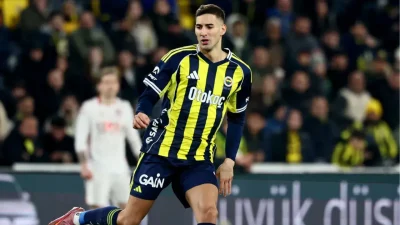 Fenerbahçe’de sergilediği performansla dikkatleri üzerine çeken Mert Müldür için İtalya’dan