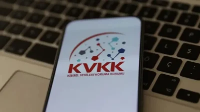 Kişisel Verileri Koruma Kurumu (KVKK), dijital dünyada izinsiz veri kullanımına