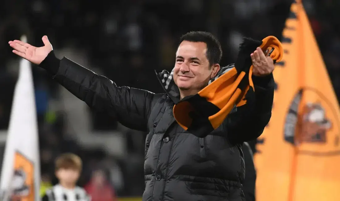 Premier Lig’e yükselerek büyük bir başarıya imza atan Hull City’de