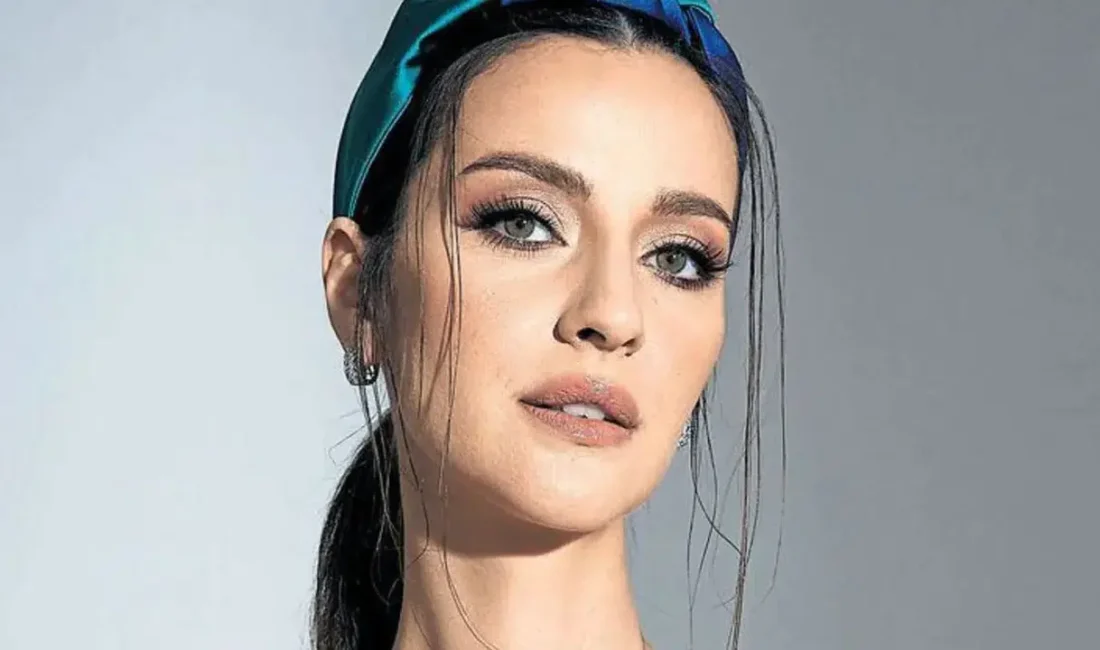 Ekranların sevilen yüzü İrem Helvacıoğlu, kızı Sora ile birlikte çıktığı