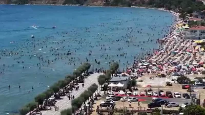 İstanbul’da termometrelerin tavan yapmasıyla birlikte evlerinde duramayan binlerce vatandaş, çareyi