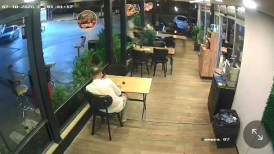 Kocaeli’nin Karamürsel ilçesinde gece yarısı meydana gelen akılalmaz kaza, duyanları
