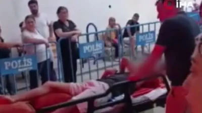 Hatay’da akılalmaz bir kaza yürekleri ağza getirdi. Bahçeye kaçan topunu