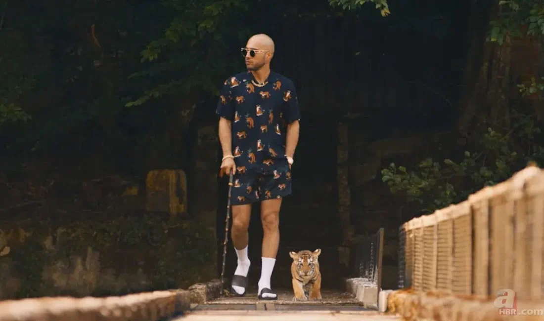 Türkçe rap müziğinin bir dönemine damga vuran ve uzun süredir