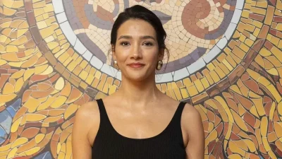 Ekranların başarılı ve güzel oyuncusu Aybüke Pusat, yeni sinema projesi