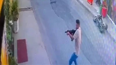 Muğla’nın Bodrum ilçesinde alkollü olduğu iddia edilen bir şahsın, aralarında