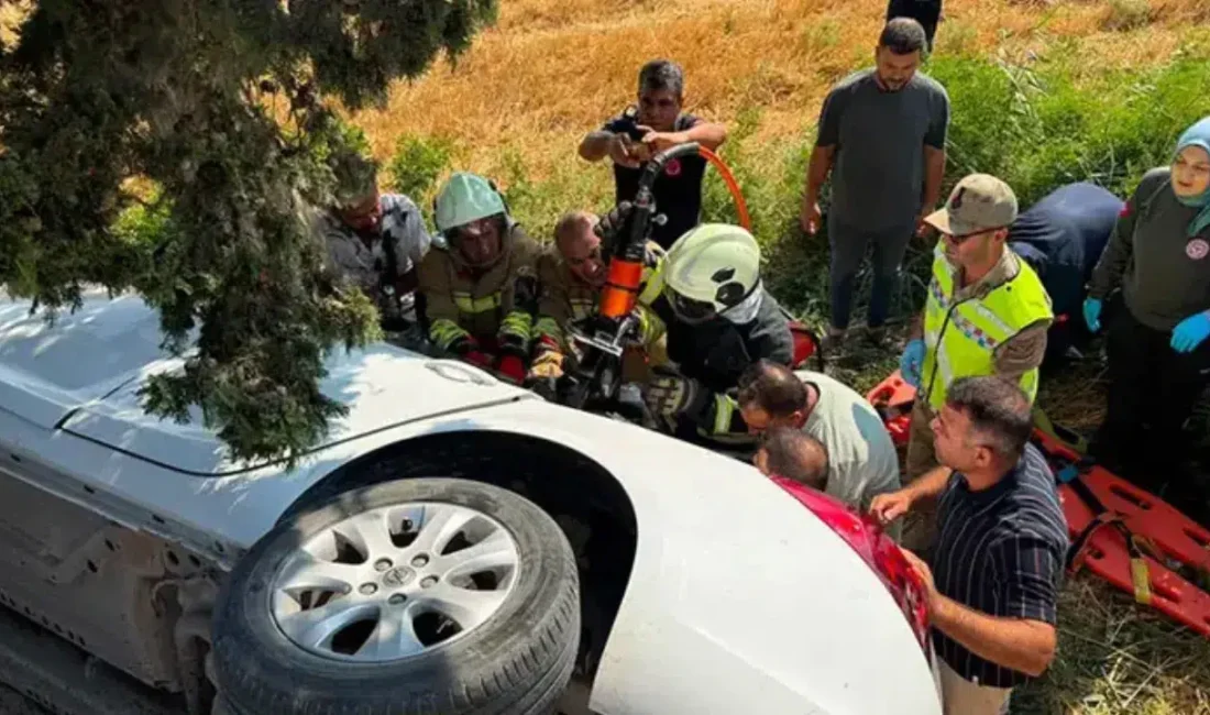 Hatay’ın Reyhanlı ilçesinde sünnet düğününden dönen aile, evlerine ulaşamadan korkunç