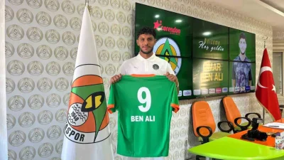 Trendyol Süper Lig’de transfer hareketliliği tüm hızıyla sürerken, Corendon Alanyaspor