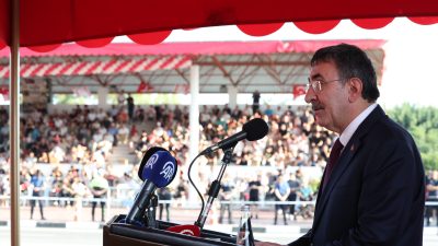ayrılmaz bir parçası olarak görüyoruz. Anavatan ve Garantör Türkiye’nin güçlü