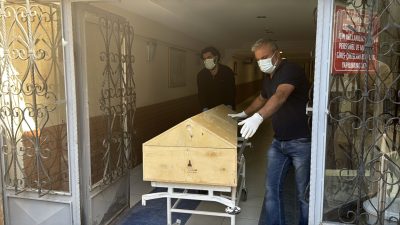 Sivas ve çevre illerde giderek tırmanan Kırım Kongo Kanamalı Ateşi