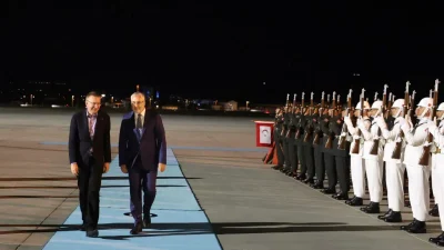 Türkiye ile Letonya arasındaki diplomatik ilişkilerde hareketli saatler yaşanıyor. Letonya