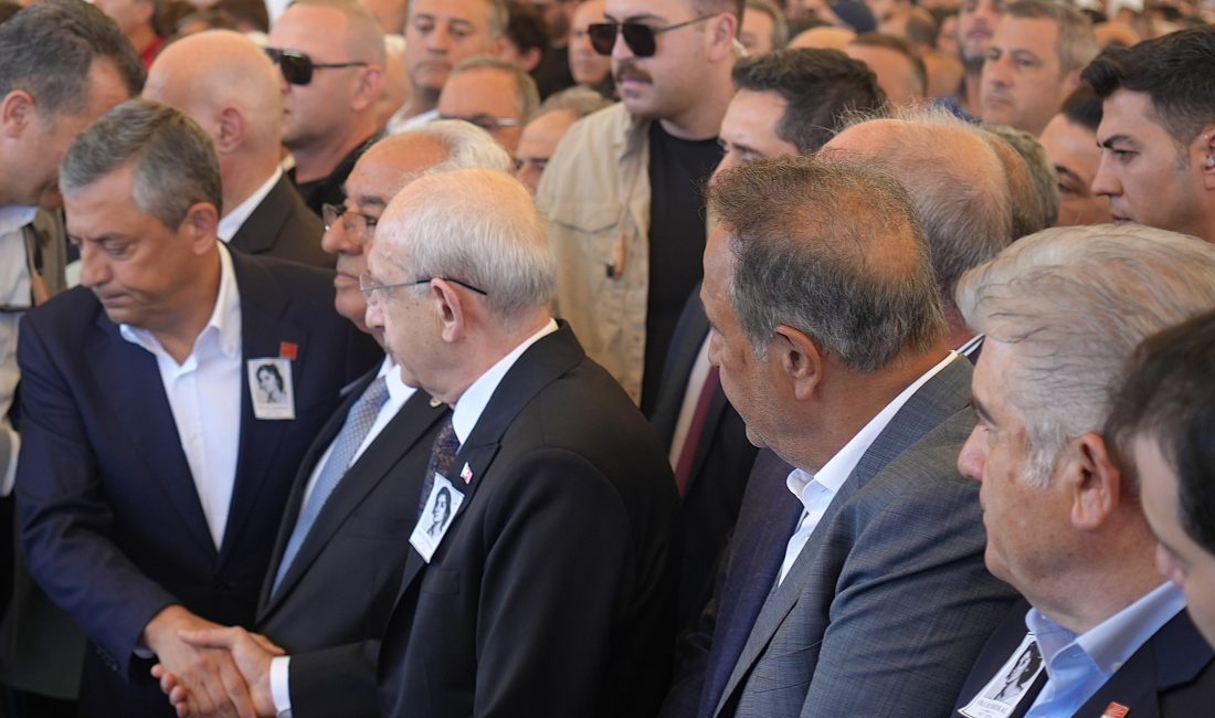Eski CHP Genel Başkanı Deniz Baykal’ın eşi Olcay Baykal’ın cenaze