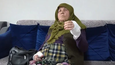 Kahramanmaraş’ın Onikişubat ilçesinde 81 yaşındaki Elife Akkök’ü kendi evinde bıçaklayarak