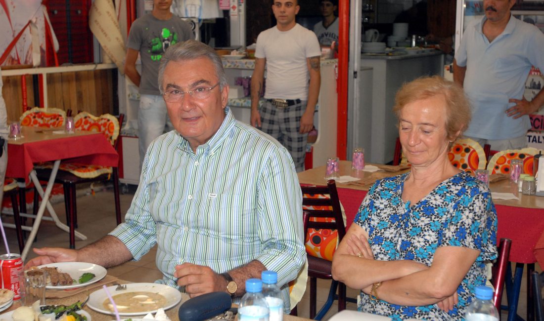 Türk siyasetinin en önemli isimlerinden merhum Deniz Baykal’ın eşi Olcay