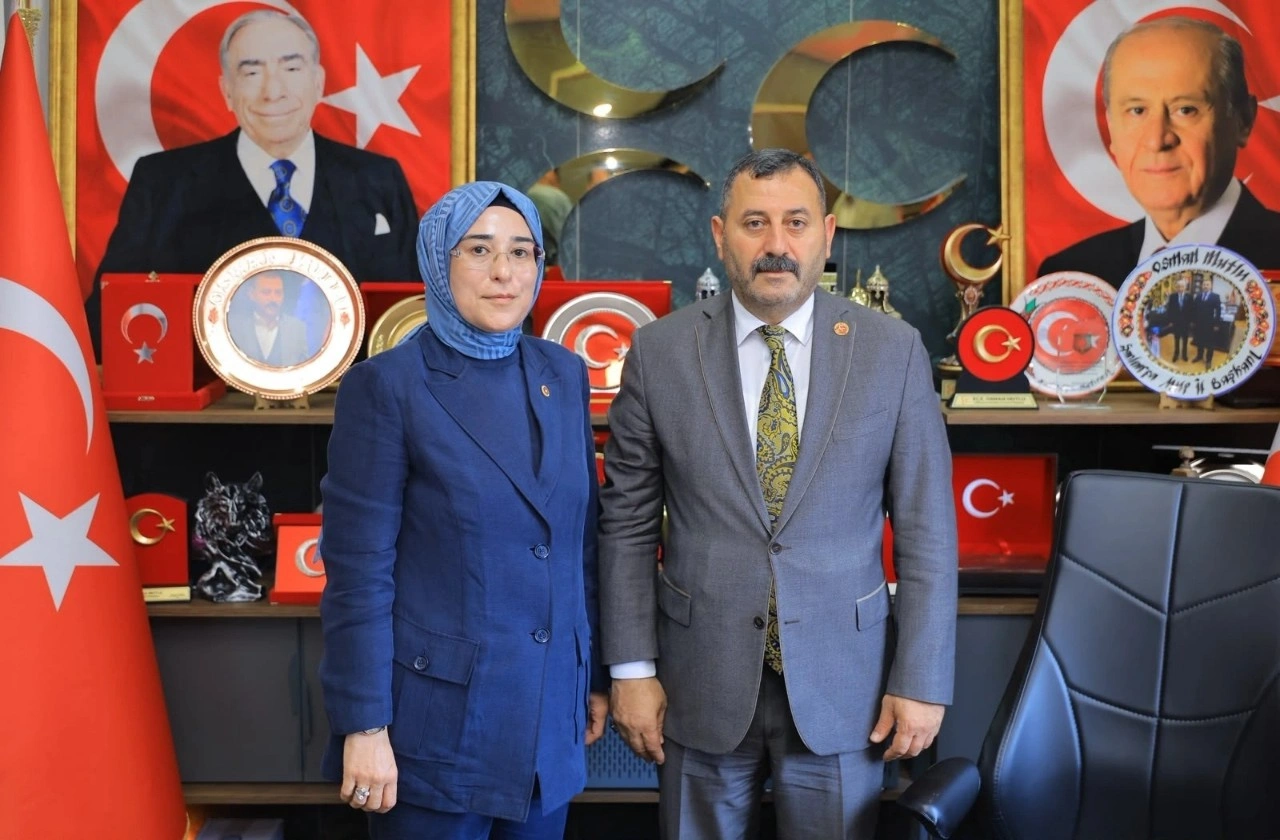 AK Parti Şanlıurfa Milletvekili Cevahir Asuman Yazmacı ve beraberindeki heyet,