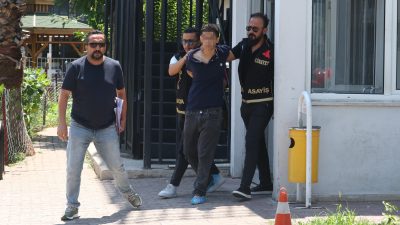Antalya’da 18 yaşındaki bir gencin iki ablasına uyguladığı dehşet verici