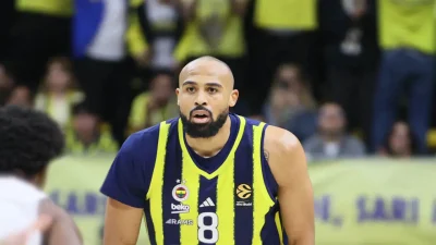 Fenerbahçe Beko, taraftarlarını heyecanlandıran dev bir hamleye imza atarak iç