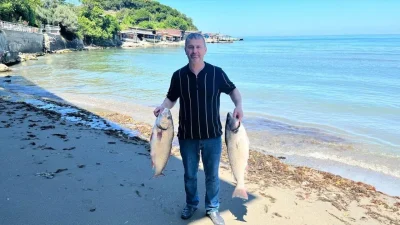 Sinop’ta denize açılan deneyimli balıkçılar, Karadeniz’in derinliklerinde eşine son derece