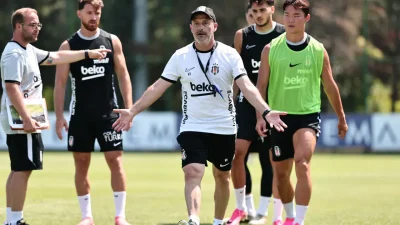 UEFA Avrupa Ligi 2. eleme turu ilk maçında sahasında Danimarka