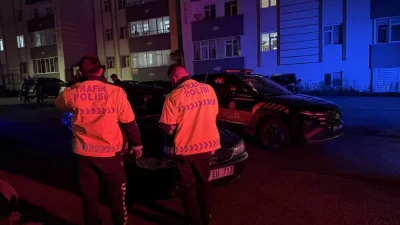 Erzurum’un Palandöken ilçesinde polisin “dur” ihtarına uymayarak kaçan ve ortalığı