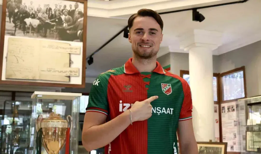 TFF 3. Lig ekiplerinden Karşıyaka, transfer çalışmalarına hız kesmeden devam