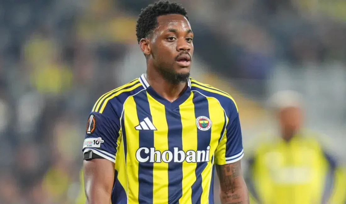 Galatasaray’da Jhon Duran transferinin askıya alınmasının ardından sıcak saatler yaşanıyor.
