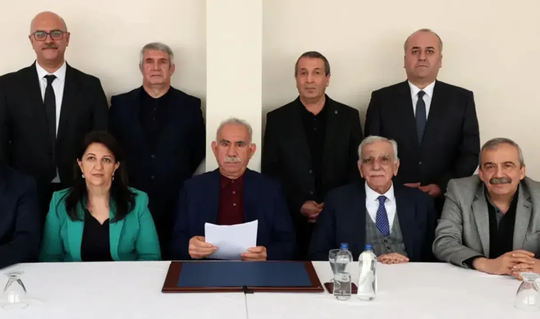 Türkiye’de siyaset gündemini sarsacak tarihi bir adım atılıyor. “Terörsüz Türkiye”