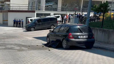 Bursa’nın Mudanya ilçesinde meydana gelen feci kazada, yolun karşısına geçmeye