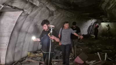 Zonguldak kent merkezindeki bir iş hanının yıkımı sırasında tesadüfen ortaya