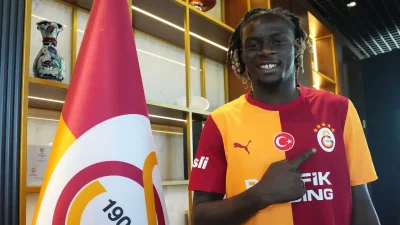 Galatasaray’ın Burnley’den kadrosuna katarak büyük ses getirdiği genç yıldız Lesley