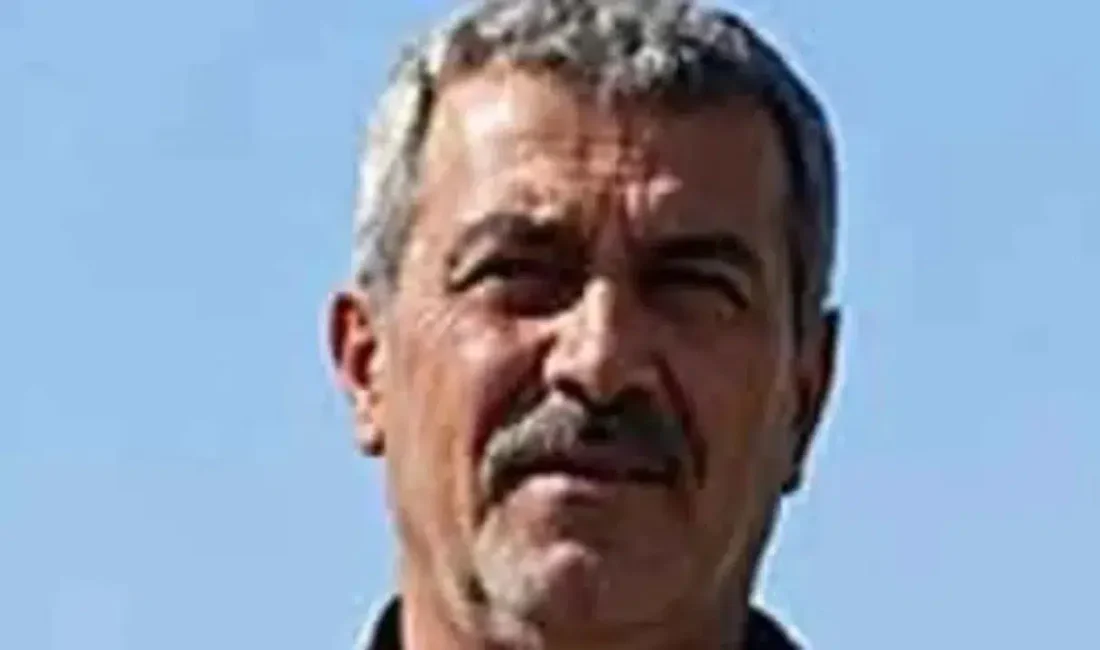 Adana’nın Kozan ilçesinde ineklerini sağmak amacıyla evinin yanındaki ahıra giren