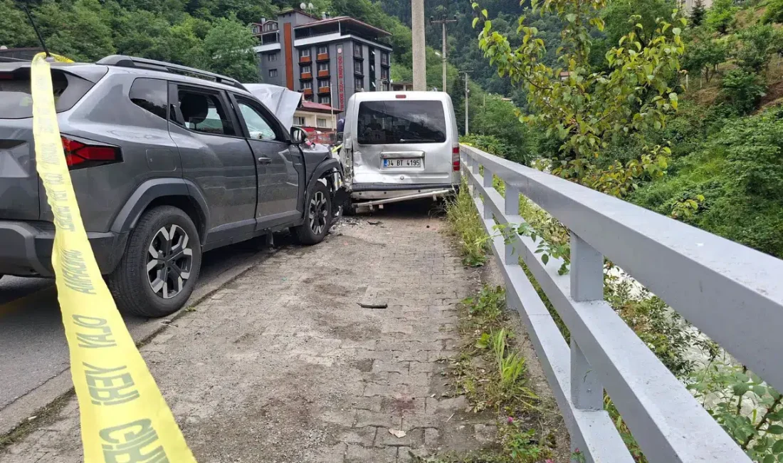 Trabzon’un dünyaca ünlü turizm merkezi Çaykara’da meydana gelen feci trafik