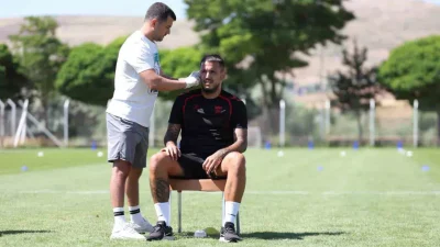 Yeni sezon hazırlıklarına Sivas kampında hız kesmeden devam eden Sivasspor,